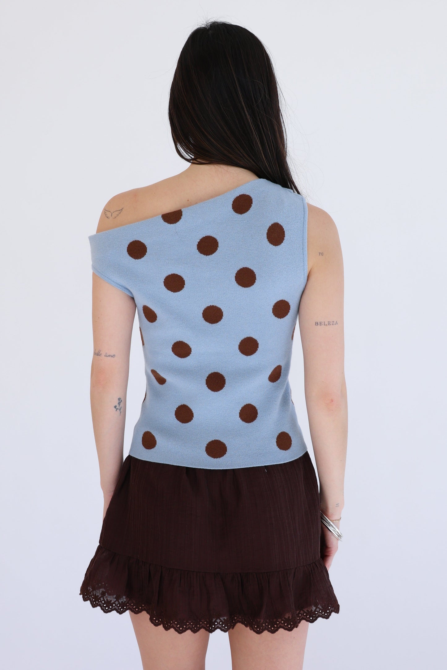Shelly Top