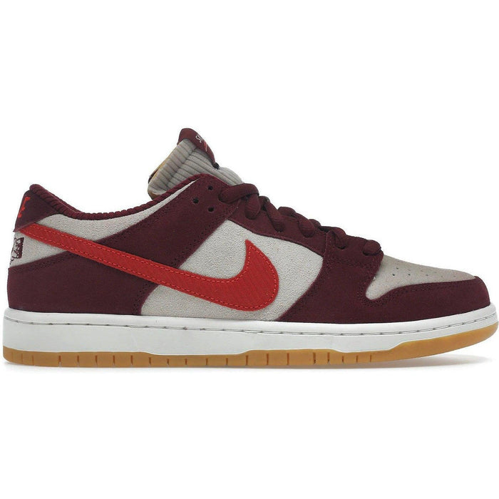 Nike SB Dunk Low Skate Like a Girl