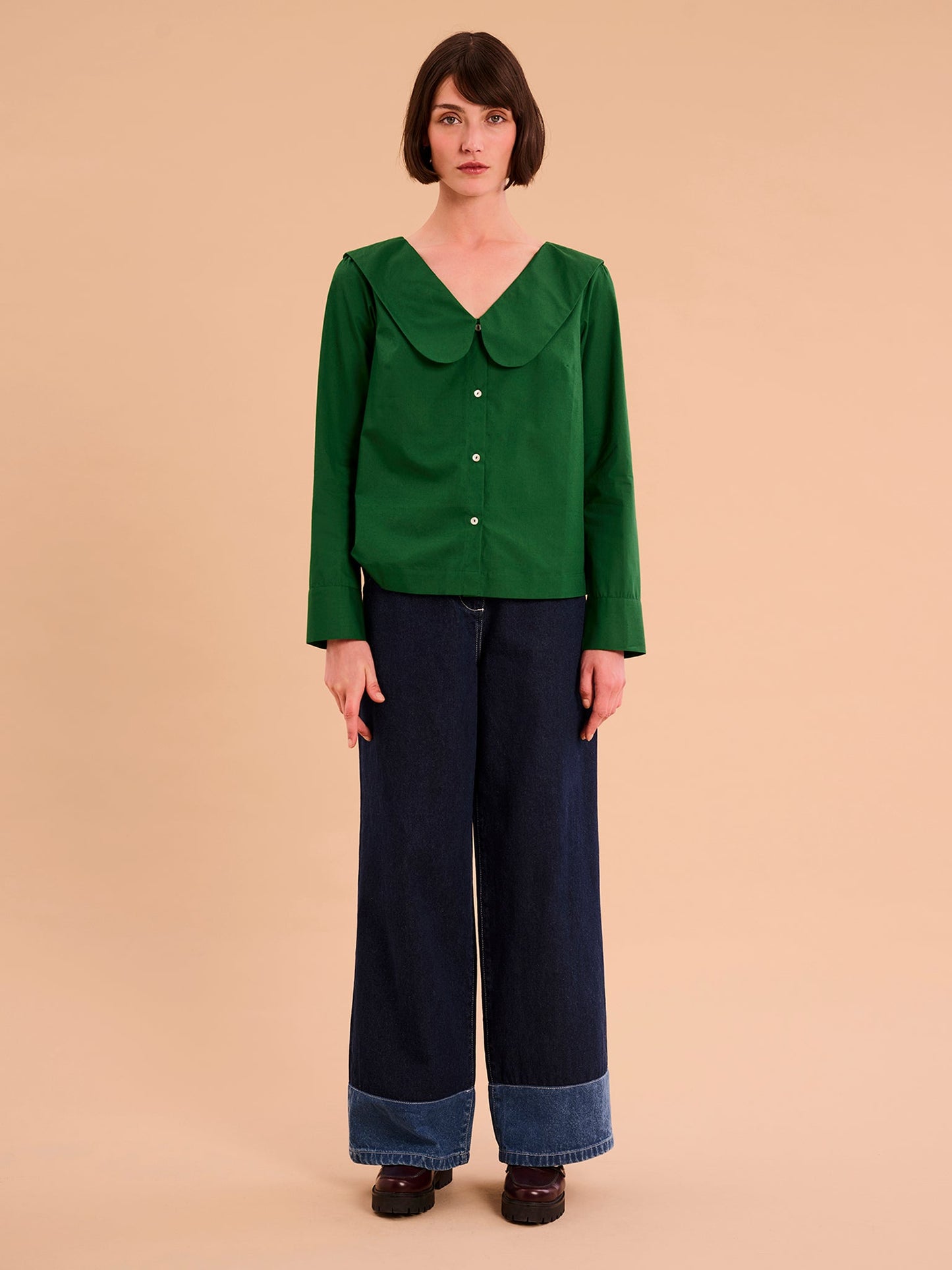 Caitlin Oversized Collar Blouse in Green