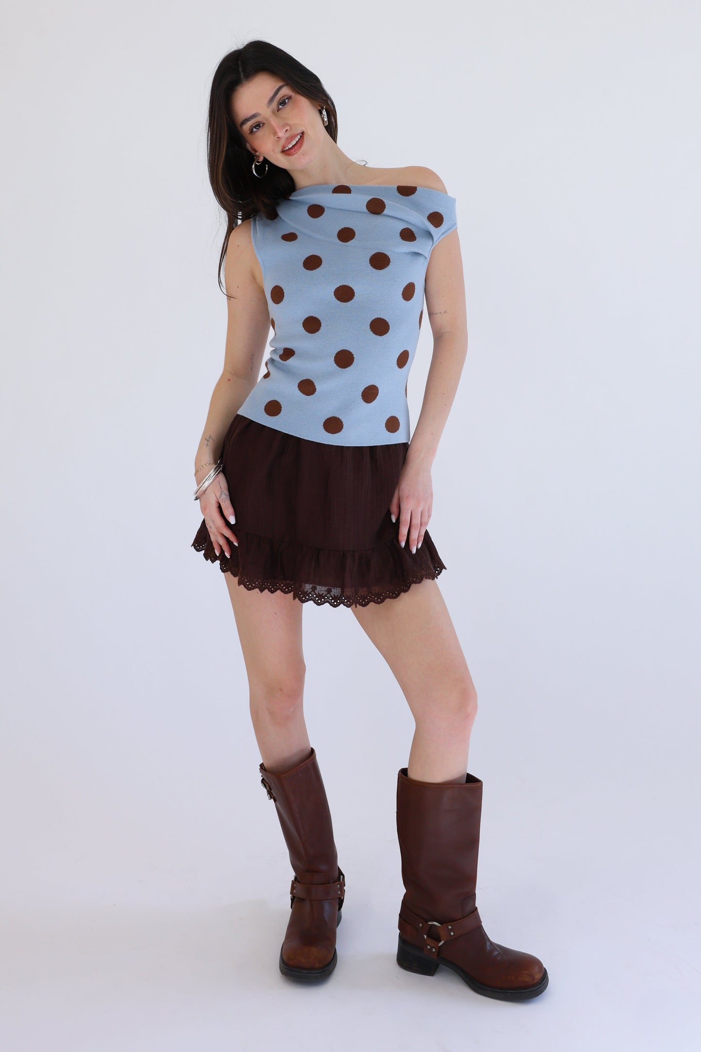 Shelly Top