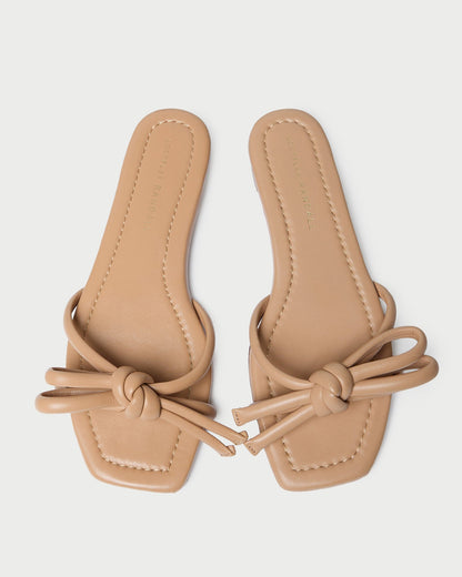 Hadley Bow Sandal