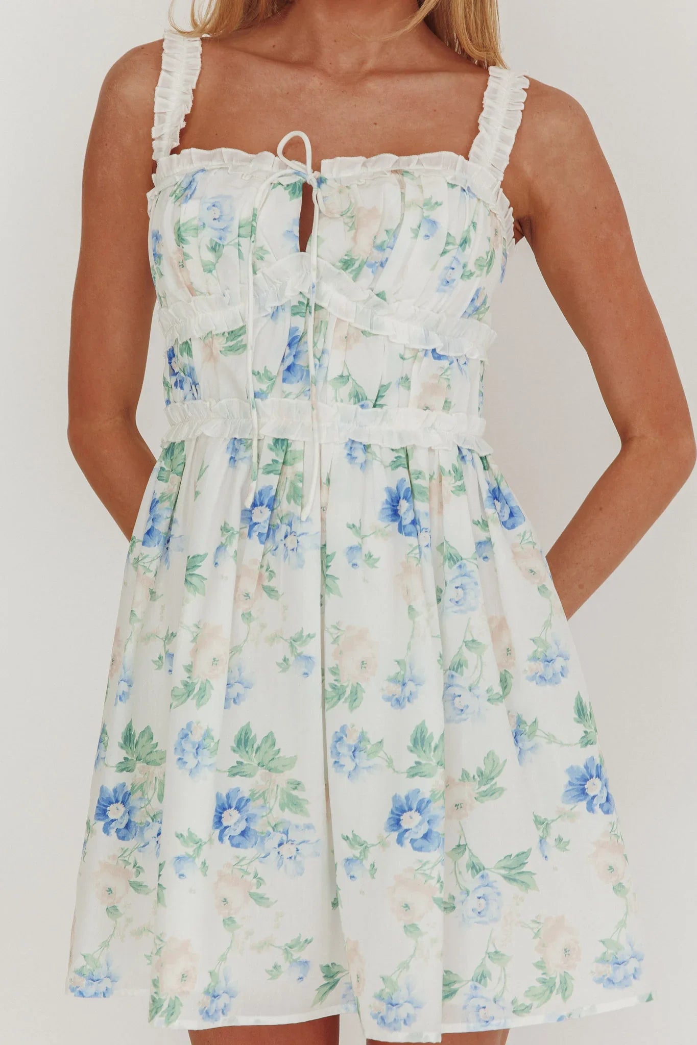 Jordanne Frill Trim Mini Dress Floral Blue