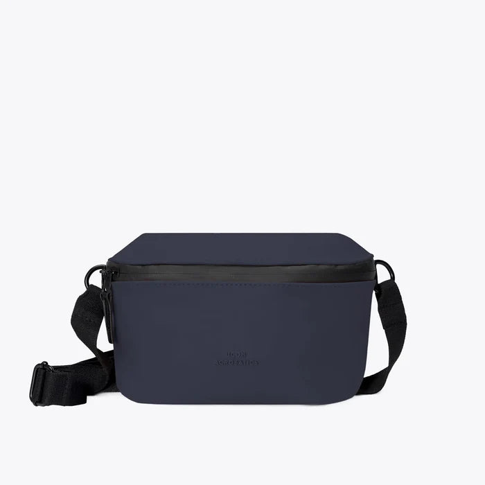 UA_Malte-Backpack_Lotus-Infinity-Series_Light-Sand_01_15f777f8-665b-4e14-981e-fdb9f98692f0