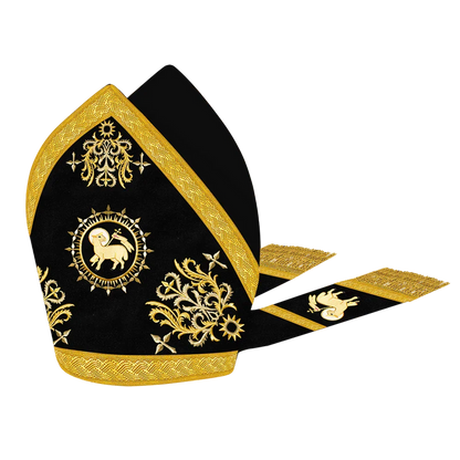 Mitre Vestment with motif